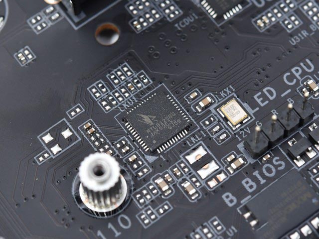 技嘉B550评测