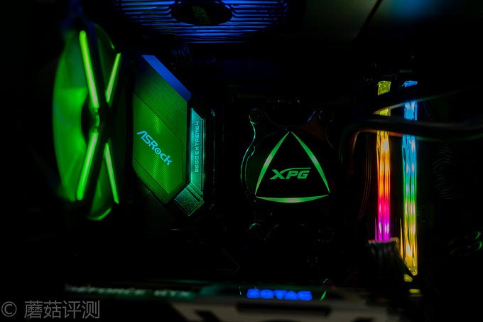 一块性价比超高的B550主板、华擎(ASRock)B550 Extreme4极限玩家主板 评测
