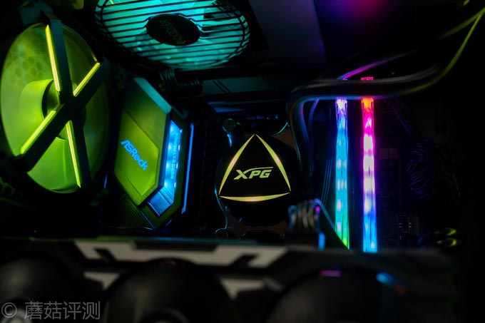 一块性价比超高的B550主板、华擎(ASRock)B550 Extreme4极限玩家主板 评测