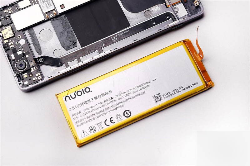 无边框到底如何？nubia Z9真机大拆解