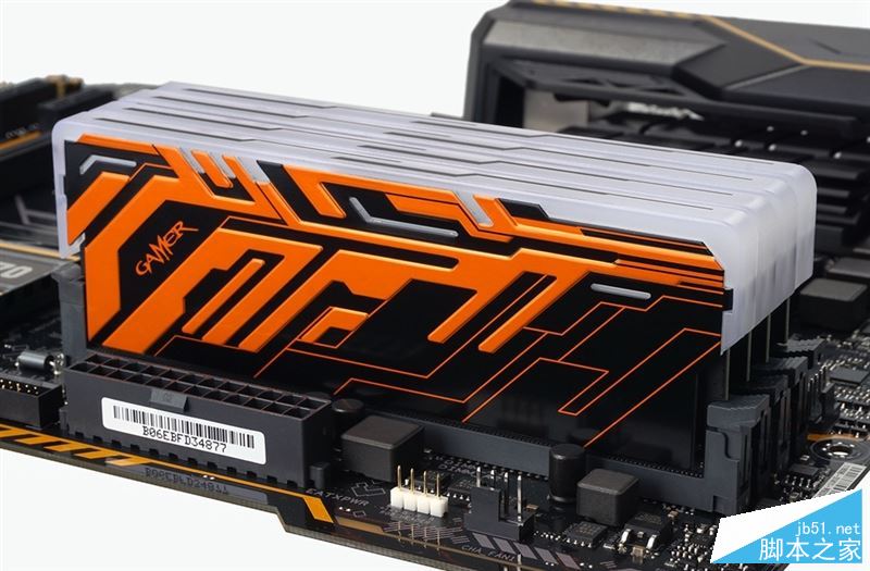 七彩RGB灯效!影驰GAMER II内存评测:稳定3000MHz