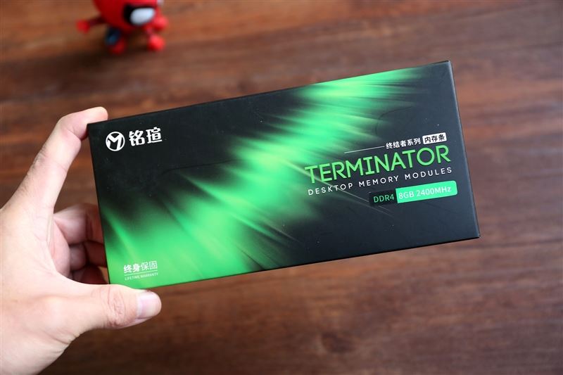 普条终结者!铭瑄终结者内存评测: 这马甲条性价比没谁了