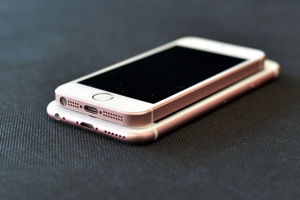 iPhoneSE和iPhone6s哪个好8
