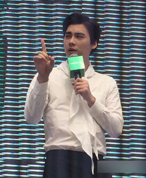 OPPO R7全国线下首发开卖