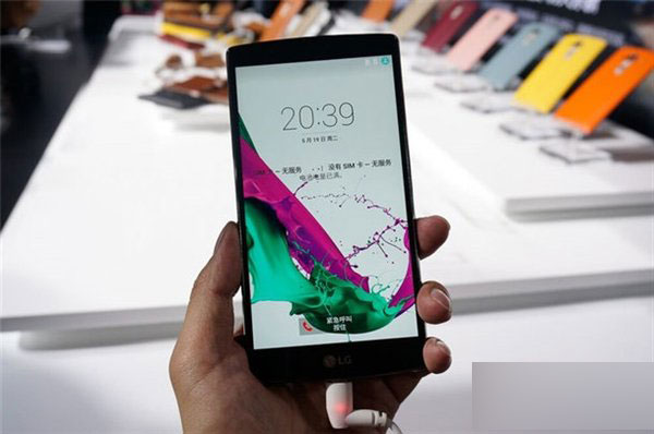 3999元 国行LG G4真机图赏