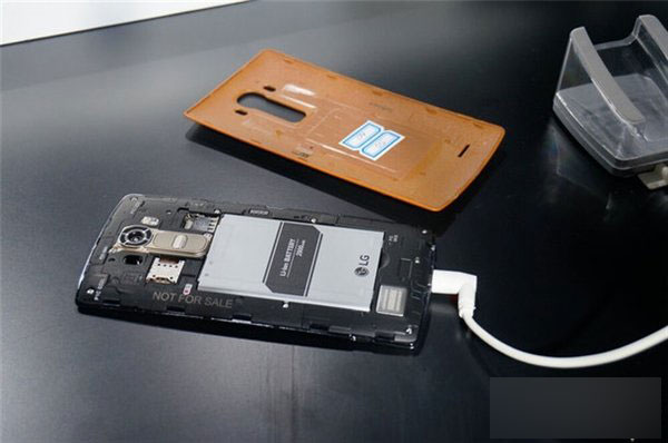 3999元 国行LG G4真机图赏