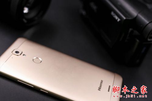 海信小海豚Plus值得买吗？海信小海豚Plus手机优缺点全面深度评测