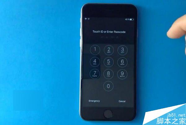 苹果iOS9.3.1新Bug:Siri绕过密码直接访问通讯录和照片