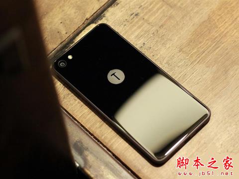 坚果pro和锤子t2哪个好？坚果pro手机和锤子T2详细区别对比评测