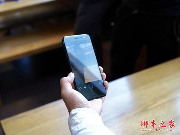 HTC U11值得买吗？HTC U11手机优缺点深度体验评测